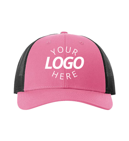 Snapback hot pink / black trucker cap with logo on the front